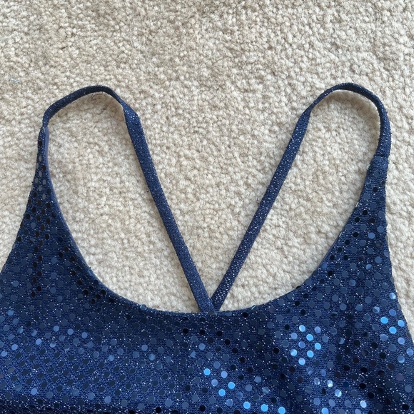 💜 HOST PICK 💜 Lori Ann Petite Blue Sequin Gown - Picture 3 of 10